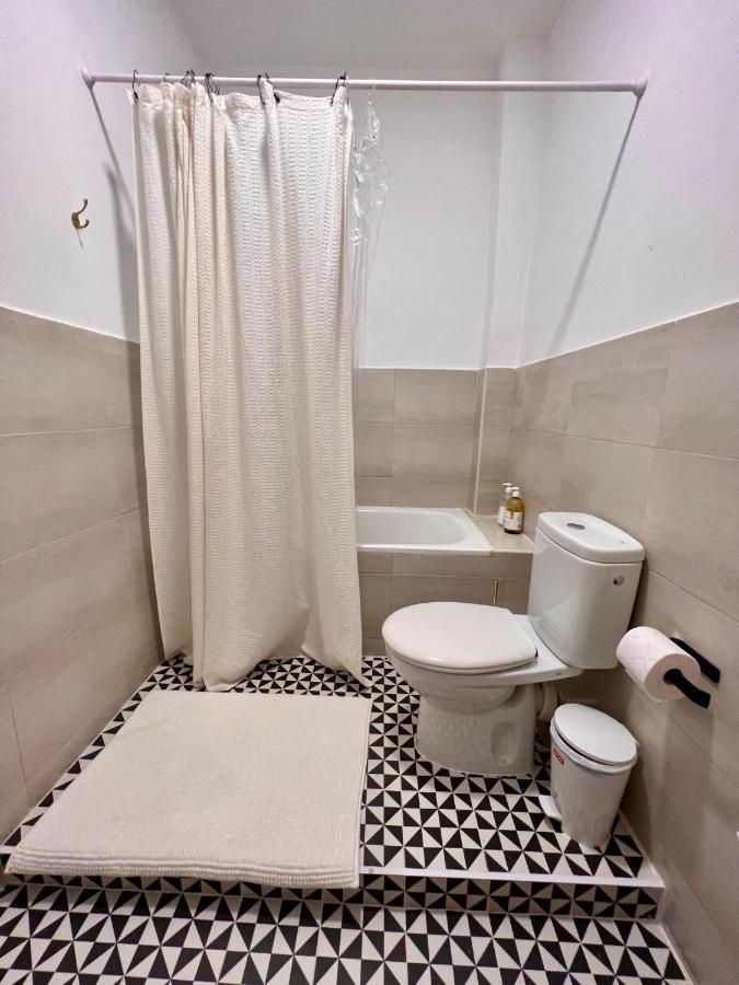 Urban Fuencarral Guest house Madrid