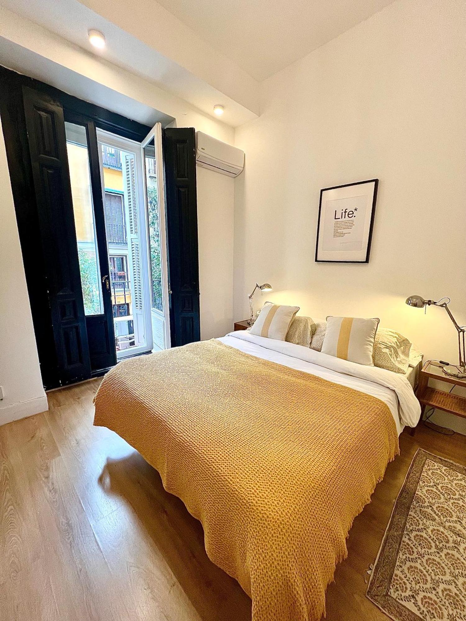 Urban Fuencarral Guest house Madrid